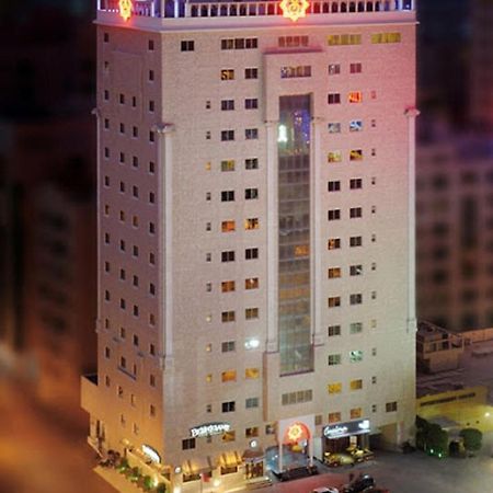 Al Safir Tower - Residence Манама Екстериор снимка